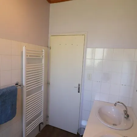 Apartment Au Coeur Du Parc Des Volcans Avec Activites Plein Air, Internet Et Jardin Amenage. - Fr-1-742-345 *
